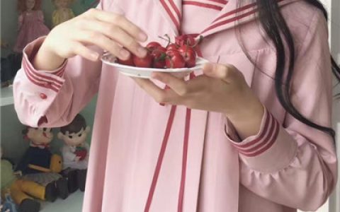 18岁的少女情怀总是诗(适合软妹子用的头像高清无水印)