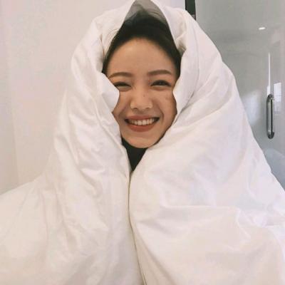 留不住的东西就用力扔远点(最新超好看甜美女生微博头像)图7