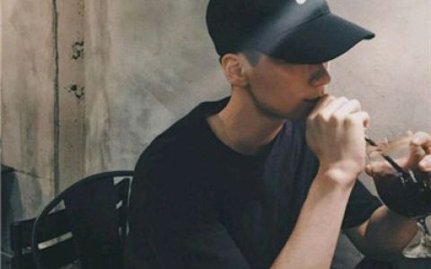 我只是喜欢你没有恶意(抖阴伤感头像男生带孤独)