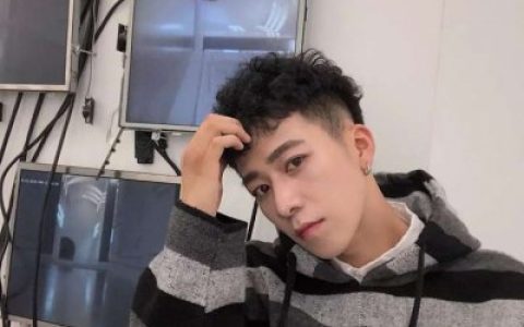 明明知道对方不好还舍不得离开(最新小丑个性头像男生霸气超拽)