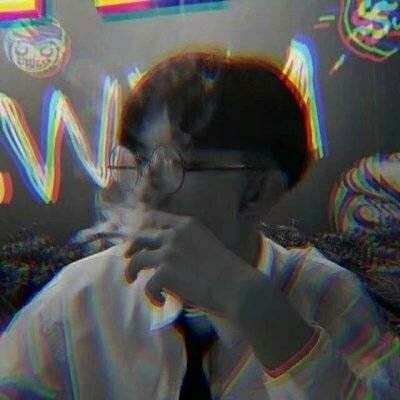 难过的时候有人拥抱真好(lol男生头像帅气冷酷图片大全)
