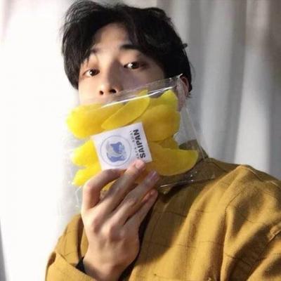 你是我撩到一半就想放弃的人(干净帅气阳光男生头像精选)