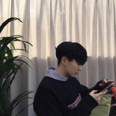 一直都在不论相见不相见(独一无二男生头像霸气成熟)