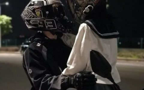 想停在你的怀里也想停在你的心里(撩人超甜情头一人一半真人)