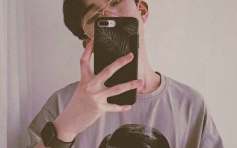 美的东西终究会失去的就像你(抖阴手机控男生头像挡脸最新)