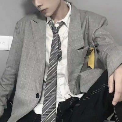 你别套近乎也别给我添堵(超酷潮流男生部位头像大全)