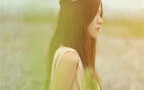 我们曾经一起看夕阳(女生头像侧面长发唯美图片精选)