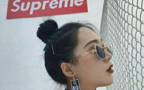 一个拥抱能代替所有(超拽个性女生贴吧头像最新)