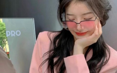 羡慕那些温柔可爱声音甜美的女孩子(干净带有一点妩媚的好看美女网红头像)