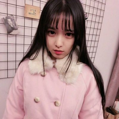 你是我回忆里抹不掉的痕迹(女生头像正脸长发唯美图片大全)图2