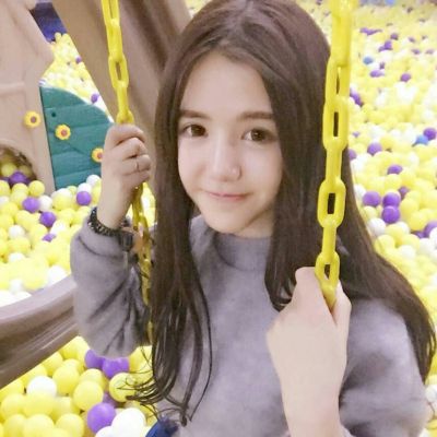 你是我回忆里抹不掉的痕迹(女生头像正脸长发唯美图片大全)图3