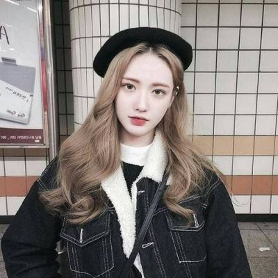 你是我回忆里抹不掉的痕迹(女生头像正脸长发唯美图片大全)图7