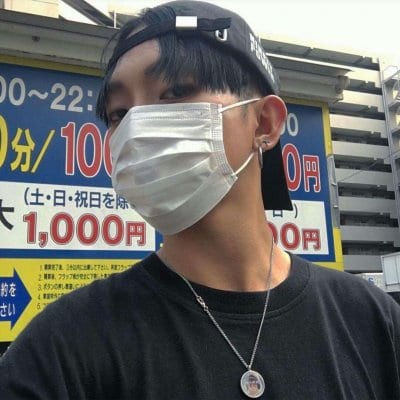 一个人也要踏出万马千军的气势(最潮抖阴头像男生霸气超拽)