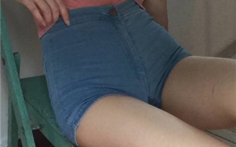 我很极端要么全部要么全不(女生部位污一点头像高清大图)