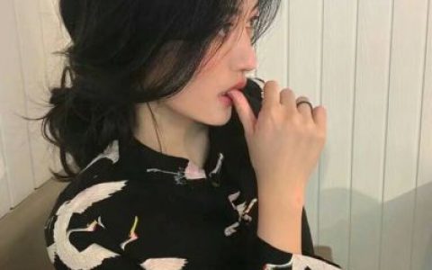 我不放心把你交给任何人(抖阴头像女生姐妹头像一对两张)