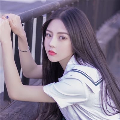 没有故事没有爱人(长发干净头像女生头像气质唯美)