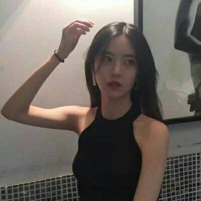 明知道是陷阱却还是想为你跳(长发头像女生高冷图片大全)