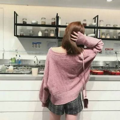 你掰开我的手让我放你走(高清搞怪的长发女生头像最新)