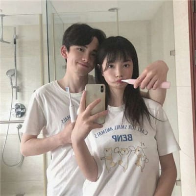 你是我生命中的男主角(超甜蜜的情侣头像一对两张真人)