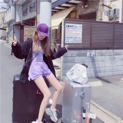 抖阴火爆的真人情侣头像(时尚个性情侣头像一男一女)