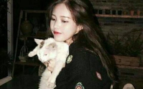 原来喜欢一个人也能成为别人困扰(女生唯美头像小清新侧面)