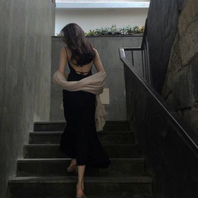 等自己够成熟再去触碰爱情(90后女生头像孤独伤感背影)图6 等自己够成熟再去触碰爱情(90后女生头像孤独伤感背影)图6