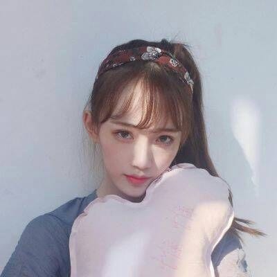 你错过了一个好姑娘(网红头像女神图片真实最新)