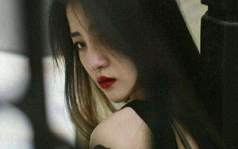 你的美貌惊艳了时光(长发头像女生高冷气质头像大全)