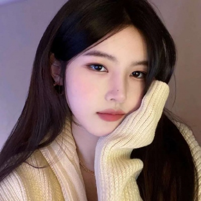 除了放下你真的别无选择(很洋气又很精致的可爱女生头像)