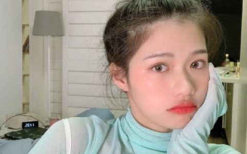 不贪恋没有意义的人和事(超好看仙气女生头像可爱大全)