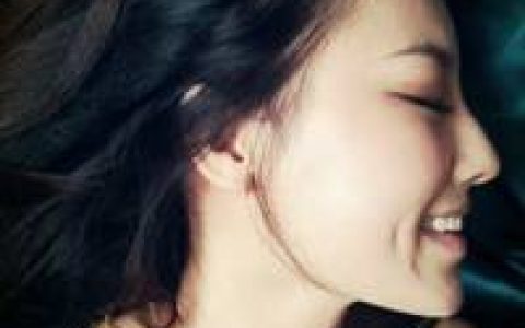 在自己的选择里慢慢变老(女生抖阴头像大全长发)