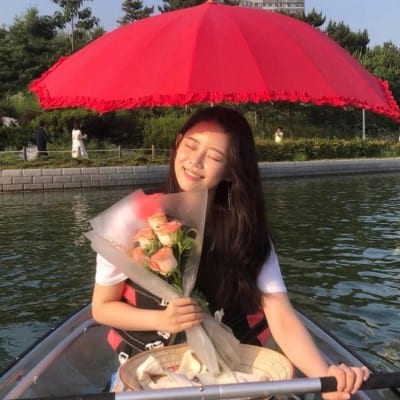 甜甜蜜蜜头像情侣专属(四月秀恩爱情侣头像一对)