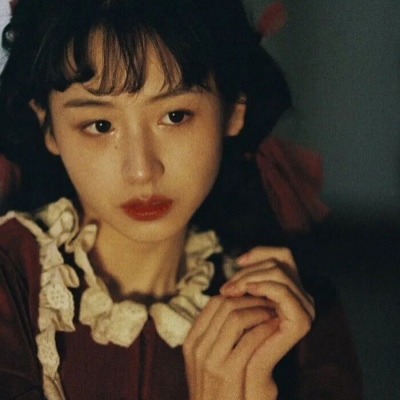 奔月失败继续留在人间(个性潮流精选好看女生头像)