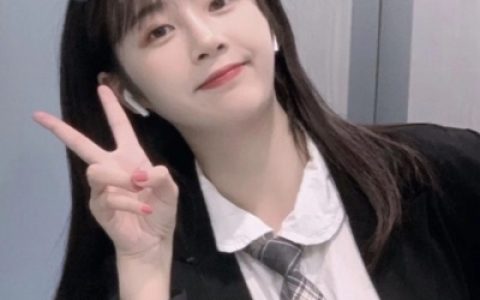 好看好漂亮的女生头像(甜美可爱小姐姐头像图片)