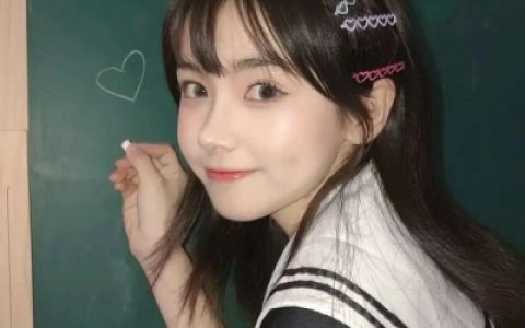 愿开心和你都不请自来(女生头像可爱清新好看)