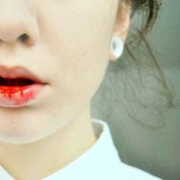 留下来或者我跟你走(不露脸的女生抖阴性感头像)