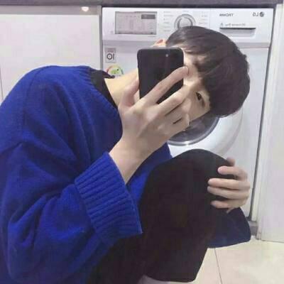 这年头感情全是走私货(最新干净帅气小哥哥微博头像)图9