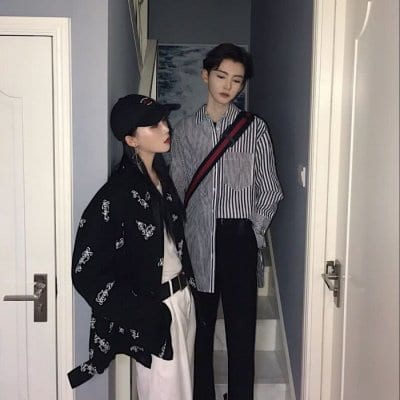 青春潮流情侣头像一对两张(七夕情人节幸福恩爱情侣头像精选)