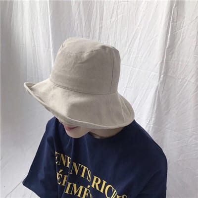 正因为时世艰难你要等着我(干净帅气高颜值男生头像)