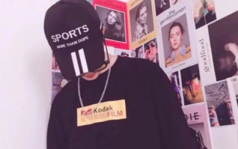 最流行的霸气情侣头像一对(时尚潮流个性情侣头像一男一女分开)