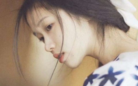 公平一点你坚定我走向你(风情万种的复古美女女生头像)