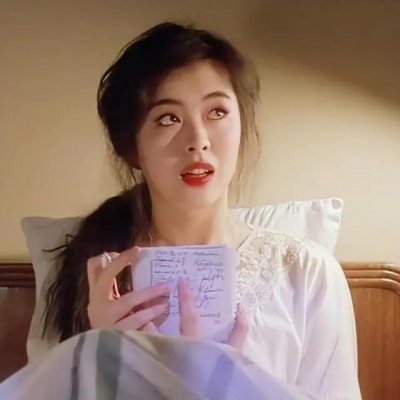 谈笑风生看起来很开心的女孩(忍不住多看两眼的民国风头像)