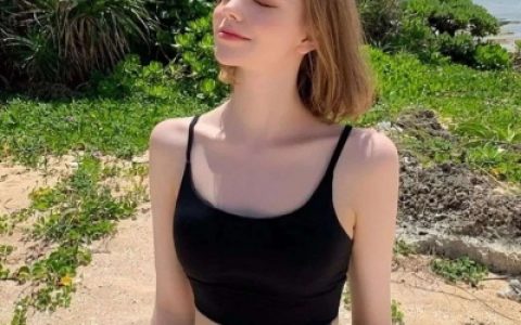 陪伴是两个人发自内心的互相吸引(搞笑系列的欧美范个性美女QQ头像)
