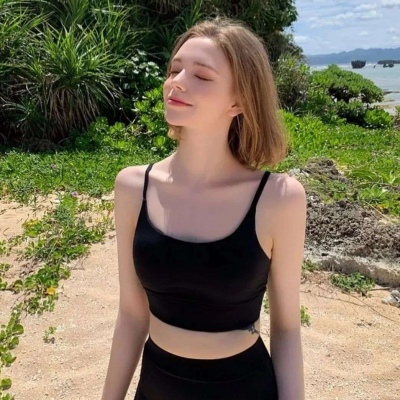 陪伴是两个人发自内心的互相吸引(搞笑系列的欧美范个性美女QQ头像)