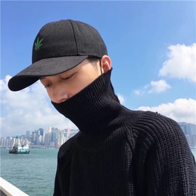 我应在江湖悠悠饮一壶浊酒(快手头像男生霸气潮流戴帽子)