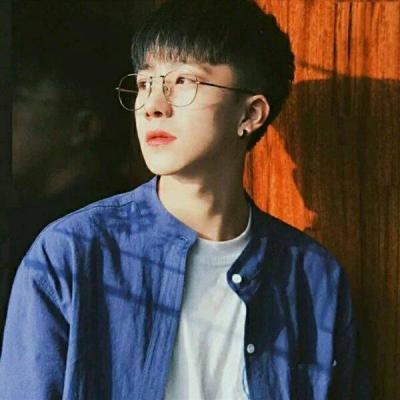 人活着得自己宠着自己(男生兄弟头像两人一人一张高冷帅气)
