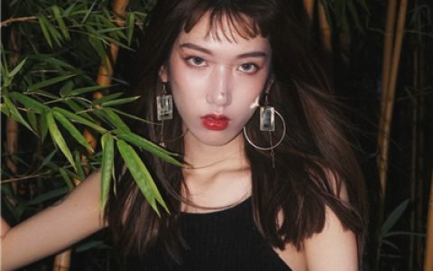说句你不喜欢听的我喜欢你(抖阴头像性感霸气美女头像高冷)