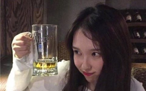 再烦我就把你绑带草船上借箭去(女生抖阴头像小清新唯美)