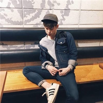人一无所有的时候最清醒(最新伤感头像男生冷淡孤独)