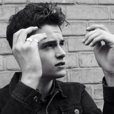 爱我是毒万劫不复(抖阴头像男生欧美范黑白图片最新)
